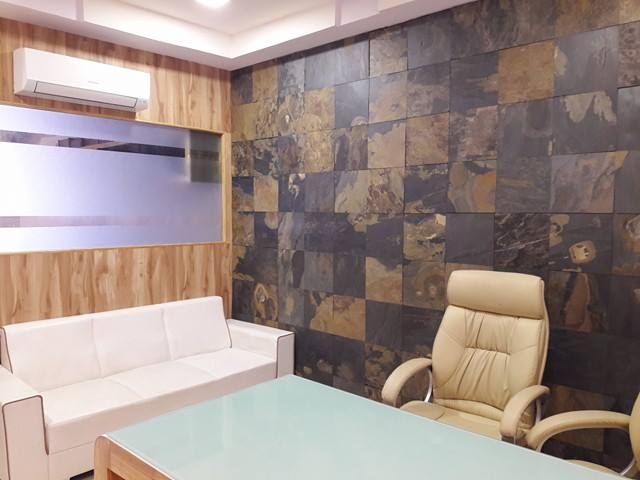 FURNISHED OFFICE